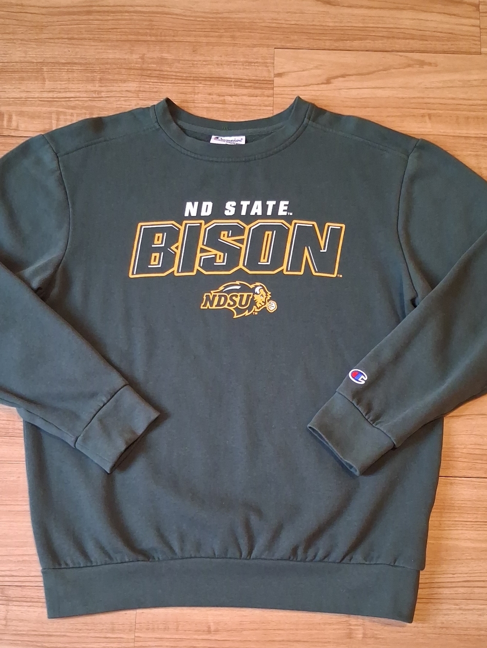 Champion Green North Dakota State Bison Crewneck Sweatshirt